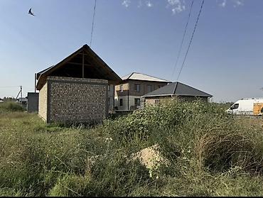 Жер тилкелери: 4 соток, Курулуш — 3