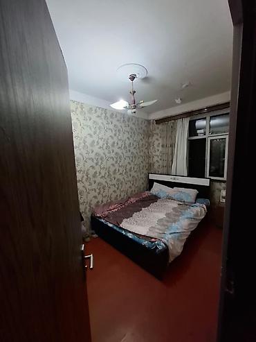 sirvanda satilan evler 2023: Astara, 4 otaqlı, Köhnə tikili, 40 kv. m — 10