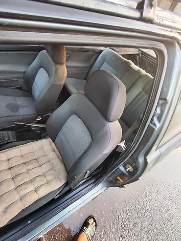 scania 500: Volkswagen Golf: 1988 г., 1.8 л, Механика, Бензин, Купе — 9