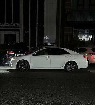 camry se: Toyota Camry: 2014 г., Автомат, Бензин, Седан — 3