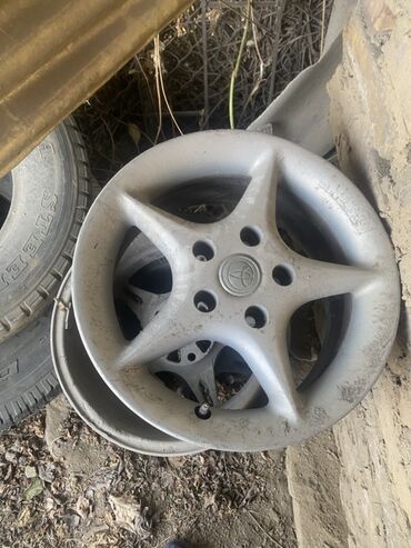 рычак на фит: Куйма Дисктер R 15 Toyota, тешиктери - 5