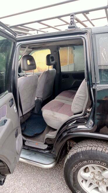 Nissan: Nissan Terrano II: 1996 г., 2.4 л, Механика, Газ, Внедорожник — 6