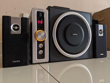 Dinamiklər və kolonkalar: Yeni Edifier Kolonka, Növ - Portativ, rəng - Qara — 9