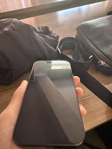 быу телевизор: IPhone 16 Pro, Б/у, 256 ГБ, Black Titanium, Кабель, Коробка, Чехол, 93 %