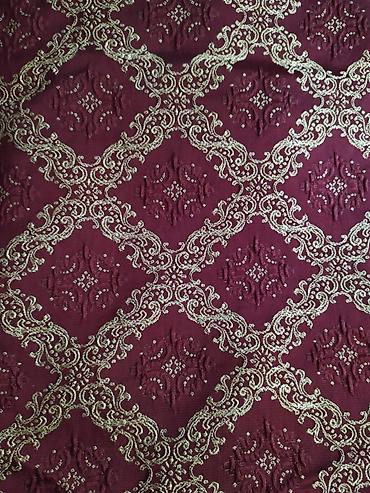 Örtüklər: Bordo rəngli Xara yataq örtüyü. Uzunluğu: 268 Eni: 232 - Material — 3