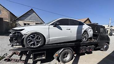 lf sonata: Hyundai Sonata: 2019 г., 2 л, Газ, Лифтбек — 2