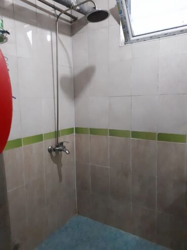 Həyət evləri və villaların satışı: Binəqədi qəs. 3 otaqlı, 85 kv. m, Orta təmir — 9