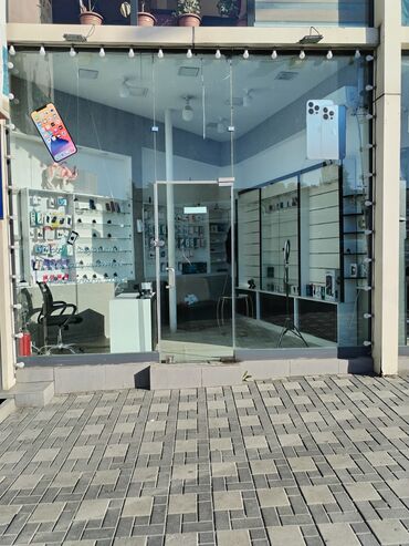 gəncə arenda: Telefon mağazısı 20 yanvar metrosu velotrek bazari 7 ci girişin