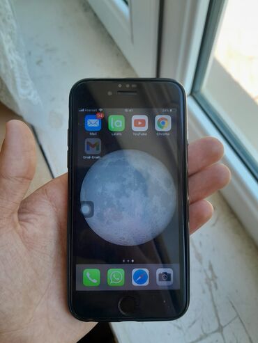 Apple iPhone: IPhone 6, 16 GB, Gümüşü, Qırıq, Barmaq izi