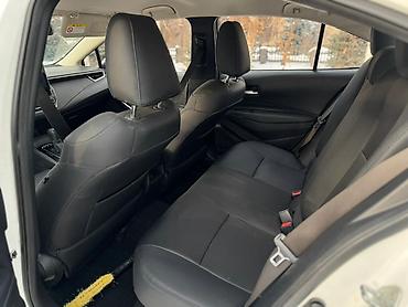 Toyota: Toyota Corolla: 2019 г., 1.8 л, Вариатор, Гибрид, Седан — 9