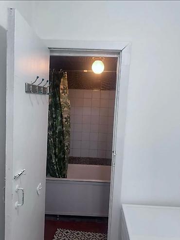 Продажа квартир: 2 комнаты, 50 м², 105 серия, 4 этаж, Старый ремонт — 9