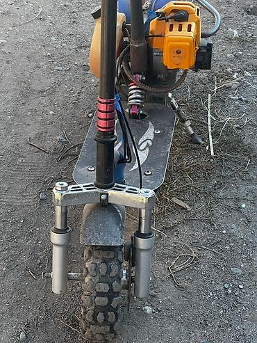 водный скутер: Бензиновый самокат X3 (off-road) Основные характеристики: - Двигатель — 3