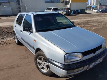 голф з: Volkswagen Golf: 1993 г., 1.8 л, Механика, Бензин, Кроссовер