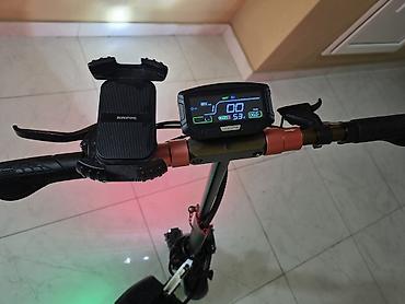 Elektrikli samokatlar: Scooter yaxsi Veziyete 1100 km surulub 35-45 km mesafe chargi catir — 2