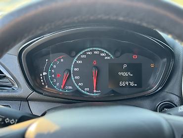 Chevrolet: Chevrolet Spark: 2018 г., 1 л, Вариатор, Бензин, Хэтчбэк — 13