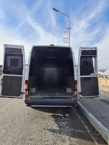 Mercedes-Benz: Mercedes-Benz Спринтер: 2004 г., 2.2 л, Механика, Дизель, Фургон — 9