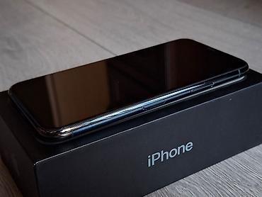 iphone x 🅁: IPhone 11 Pro, 64 GB, Matte Midnight Green — 7