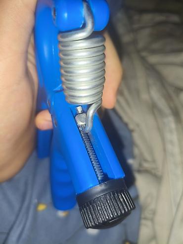 Tənzimlənən bilək və barmaq gücləndirici (hand gripper) 5 kq dan 60