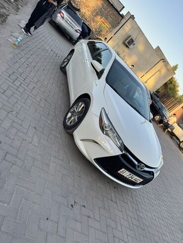 Toyota: Toyota Camry: 2016 г., 2.5 л, Робот, Гибрид, Седан
