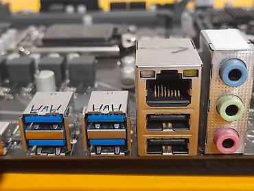 Техника и электроника: Материнская плата для ПК, Б/у, Gigabyte, LGA1200, Micro-ATX — 3