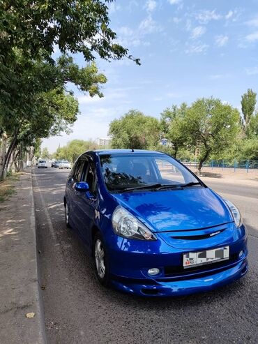 Honda: Honda Fit: 2003 г., 1.5 л, Вариатор, Бензин, Хэтчбэк