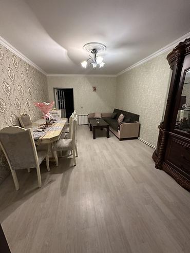 Həyət evləri və villaların satışı: Təkmərtəbəli həyət evi - Geniş, daş döşəməli həyət və maşın saxlanışı — 16