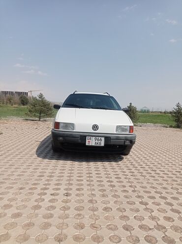 поворотники гольф 2: Автомобиль Volkswagen пасат б3 год 1993,обьем 1,8моно кондиционер❄💨