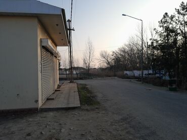 Digər kommersiya daşınmaz əmlakı: İcarəlik/Ticarət obyektı – küçə vitrinli, iki qapılı köşə (pavilon) - — 4