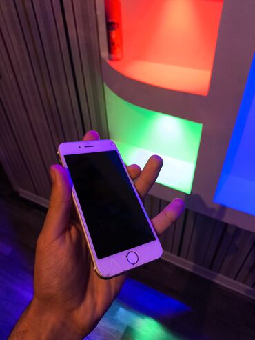 Apple iPhone: IPhone 6, Gümüşü, Qırıq — 1