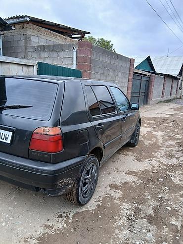 Volkswagen: Volkswagen Golf: 1992 г., 1.8 л, Механика, Бензин, Хэтчбэк — 3