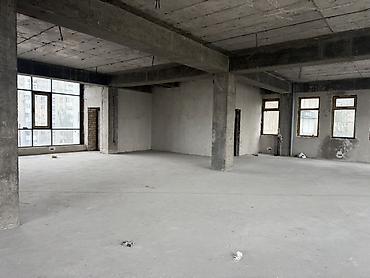 Коммерциялык мүлк: Кеңселерди сатуу 248 м², Ремонтсуз, Бизнес борбор, 5 кабат — 10
