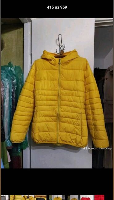 lasagrada куртки цена: Куртка с капюшоном, имеются два кармана, весна- осень, размер цена