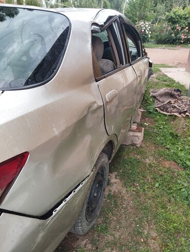 крыло для хонда фит: Honda Fit Aria: 2004 г., 1.5 л, Типтроник, Бензин, Седан
