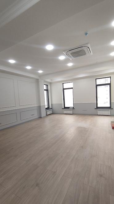 Коммерческая недвижимость: Сдаю Офисный кабинет: 68 м², В бизнес центре, С ремонтом — 2