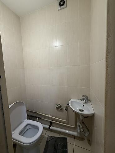 15: 2 комнаты, 50 м², 11 мкр 105 серия, 1 этаж, Требуется ремонт — 5