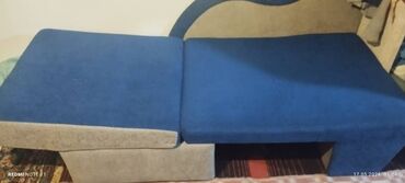 диван кровать полуторка: Цвет - Синий, Б/у