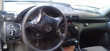 Унаа: Mercedes-Benz C-Class: 2001 г., 0.2 - engine capacity л, Кол менен иштөөчү, Бензин, Седан — 8