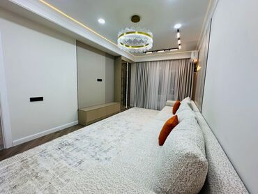 квартира элебаева: 2 комнаты, 63 м², Элитка, Евроремонт