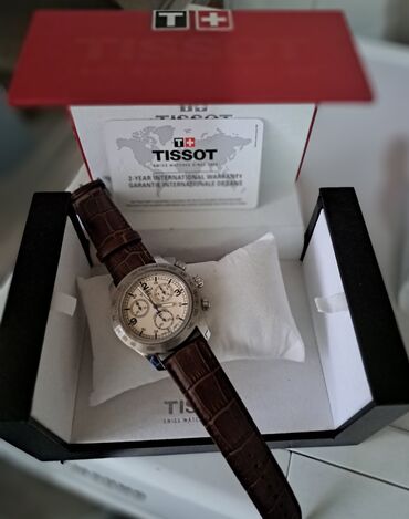 одежды мужские: Продаются наручные часы Tissot, оригинал. 300 евро