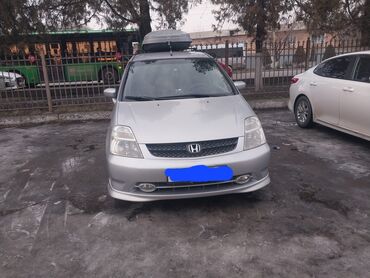 продаю рассрочку: Honda Stream: 2002 г., 2 л, Механика, Бензин, Минивэн