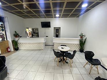 reception masa: Kafe/Resepşn satılır — 800 AZN Ukraynadan gətirilmiş, keyfiyyətli və — 1