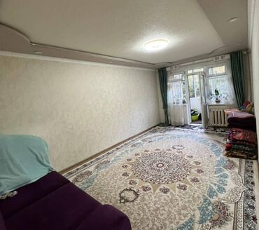 продаю в связи с переездом: 2 комнаты, 46 м², 103 серия, 2 этаж, Евроремонт