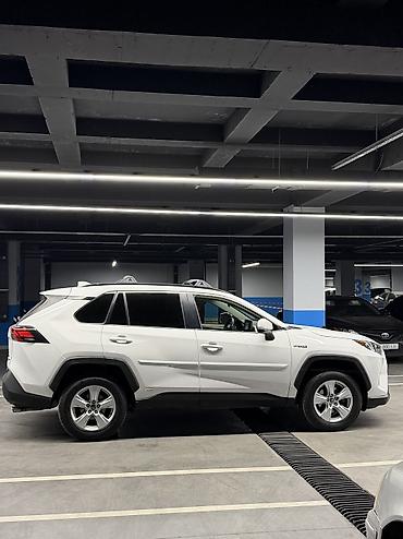 tesla p40: Toyota RAV4: 2019 г., 2.5 л, Вариатор, Гибрид, Кроссовер — 7