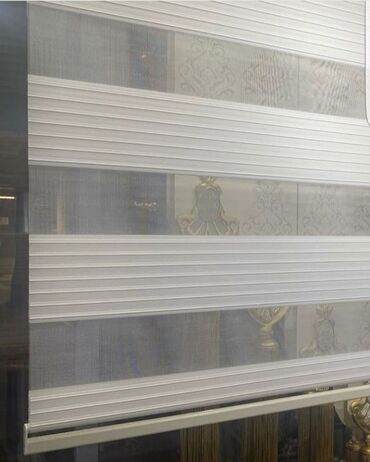 Pərdə və tüllər: Jalüz pərdə günlük storlar 1 kv 10 azn dən 45 azn dək hərnöv jalüzlər — 29