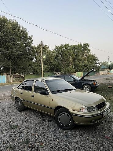 Daewoo Nexia: 2005 г., 1.5 л, Механика, Бензин, Седан