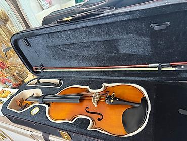 skripkalar: Skripka dəsti – klassik 4/4 ölçü Xüsusiyyətlər: - Korpus: alovlu — 5