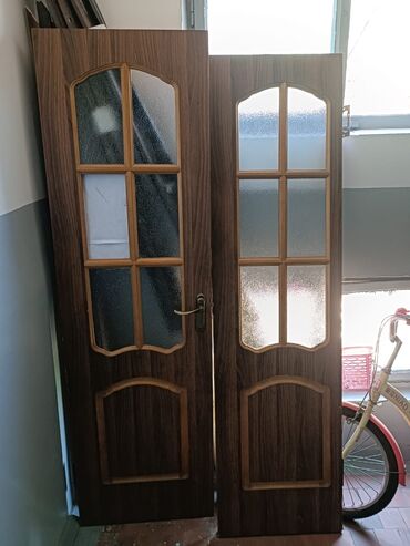 бу письменные столы: Ички эшик айнек менен, Жыгач, Double leaf of doors, Колдонулган