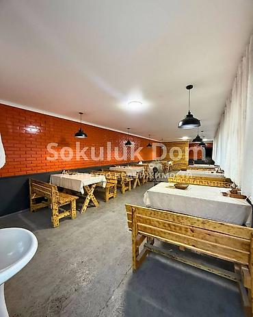 Продажа коттеджей и домов: 🏠Продается бизнес в с. Сокулук 🟡Участок: 10,5 соток (Фактически 15 — 15