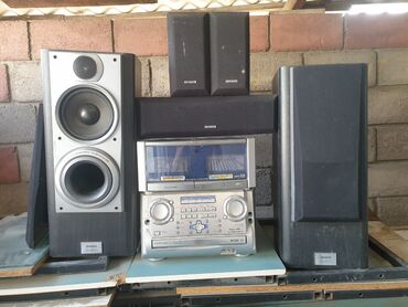 радиотюнер: Музыкальный центр Aiwa с комплектом акустики 5.1 Состав: - Основной