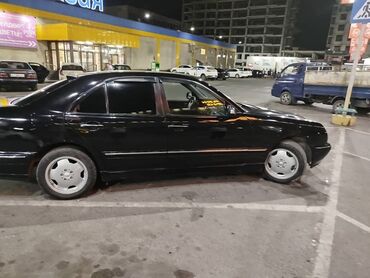 саленблок: Mercedes-Benz E 240: 1999 г., 2.4 л, Типтроник, Бензин, Седан